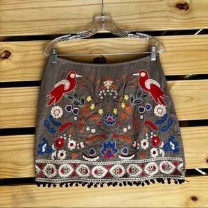 Embroidered Mini Skirt (size M)